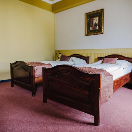 Hotel Gloria Palac Košice Esterno foto