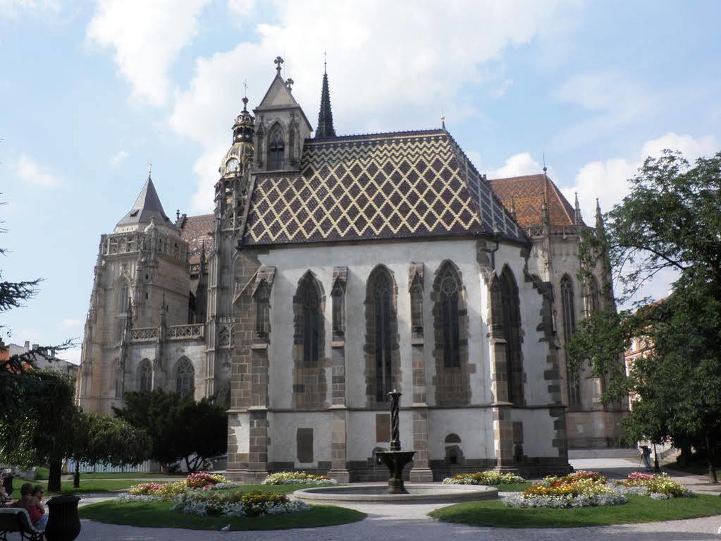 Hotel Gloria Palac Košice Esterno foto